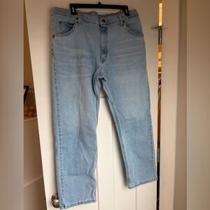 Men’s Wrangler Light Blue Jeans